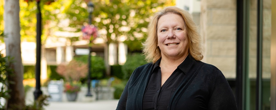 Headshot Jen Blyth Impressstudio