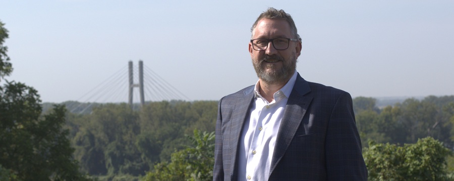 Headshot Strasner Jt Quincy